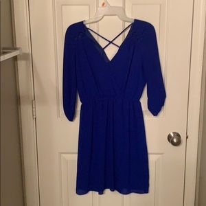 Brilliant blue mini dress with quarter sleeves